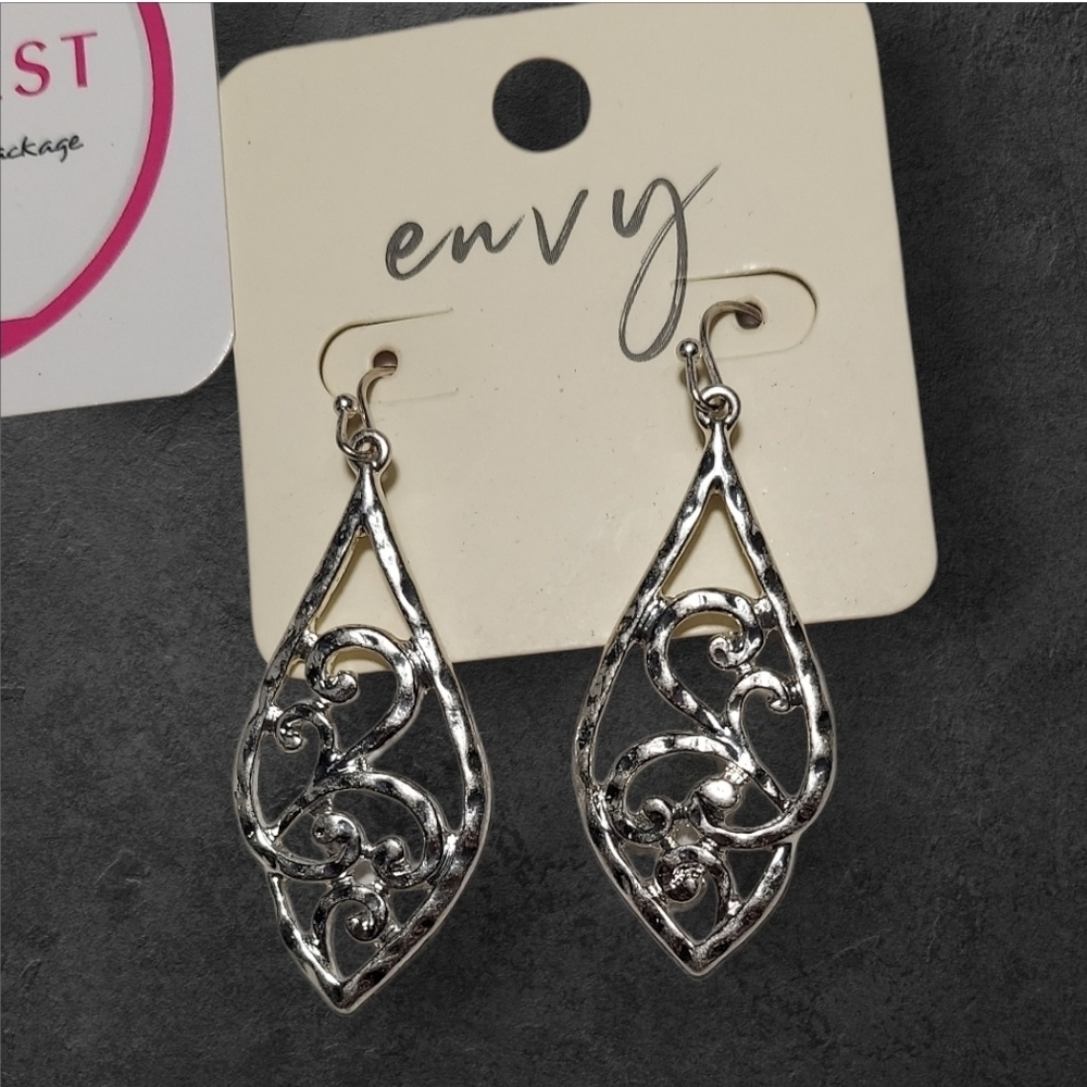 NWT envy For NADINE WEST Intricate Silver Hammered Drop Earrings ~1 1/2"